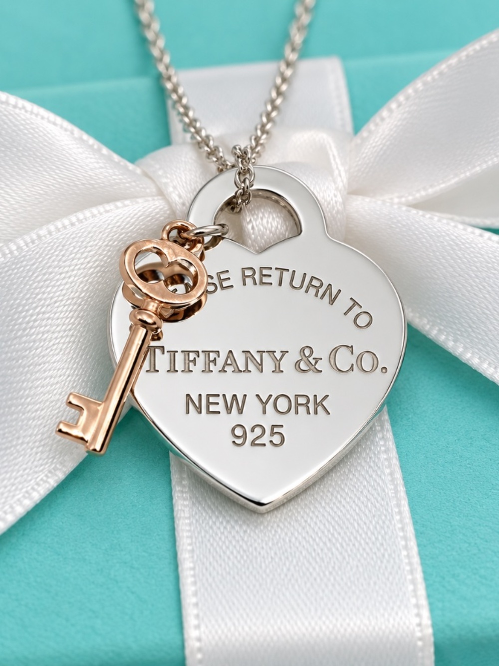 Tiffany & Co. Return to Tiffany Heart Tag Rubedo Key Necklace 16” Retired